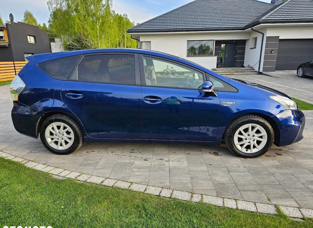 Toyota Prius+ cena 49800 przebieg: 280000, rok produkcji 2013 z Pionki małe 232